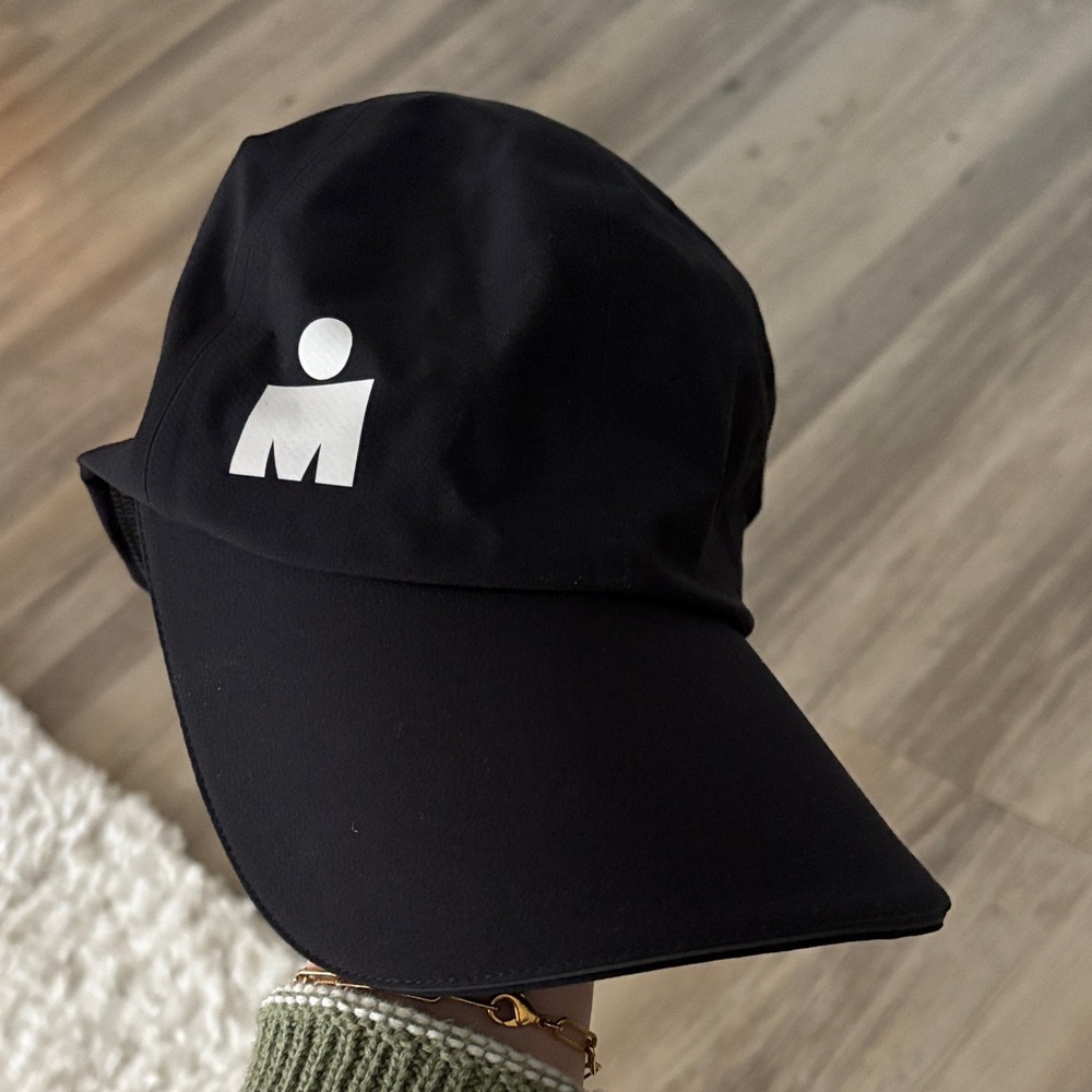 Lululemon Athletica Black Cap with Gray Accents